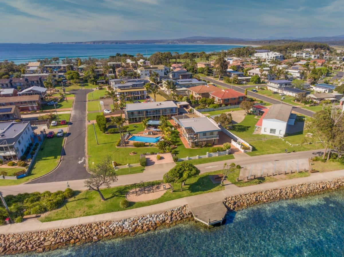 The Retreat Lakeside Merimbula Exteriör bild
