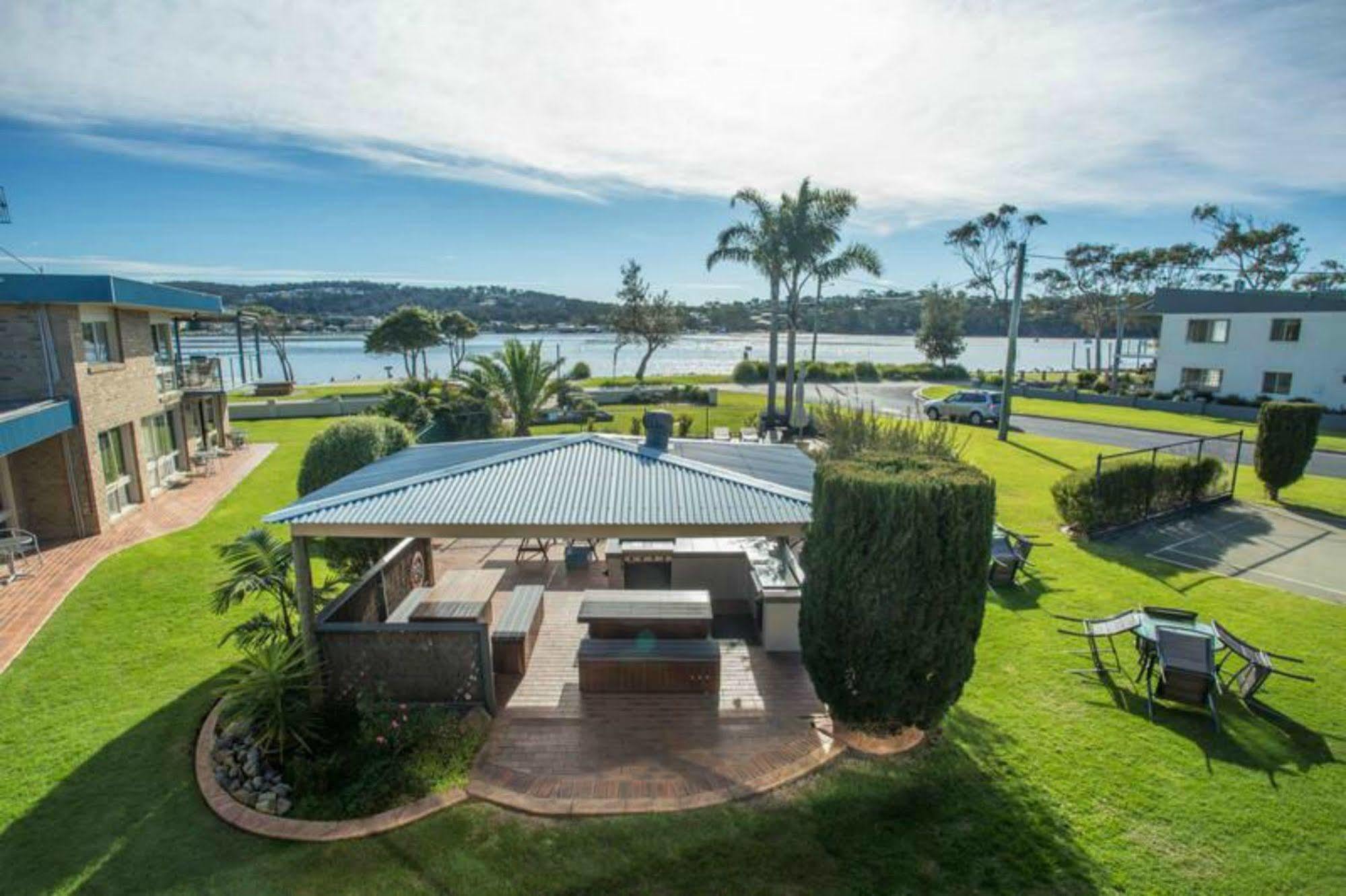 The Retreat Lakeside Merimbula Exteriör bild